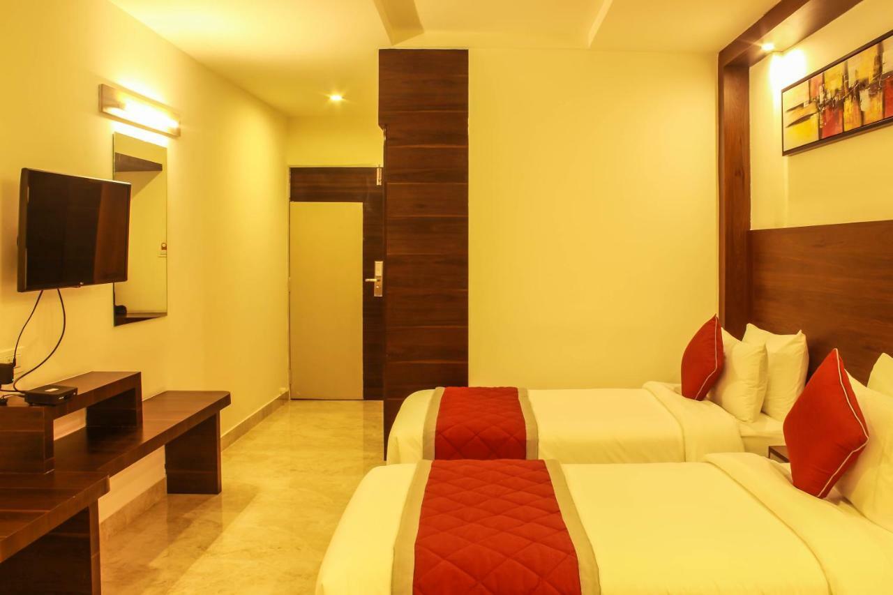 Rest Inn Skr A Petrichor Hotel Bengaluru Zewnętrze zdjęcie